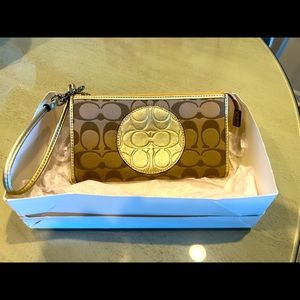 Brand New in Box Coach Wristlet